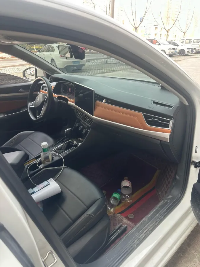 2023 Volkswagen Bora 1.2T 116HP L4 7DCT,autocango,china used car exporter,china ev exporter,chinese used car exporter,chinese used ev exporter