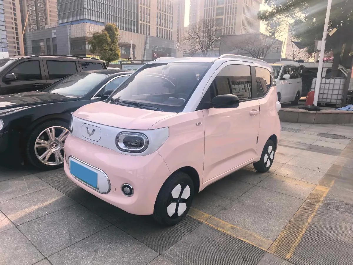 2024 WuLing HongGuang MINI EV BEV 17.3KWH,autocango,china used car exporter,china ev exporter,chinese used car exporter,chinese used ev exporter