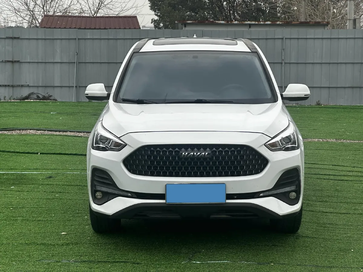 2019 Haval M6 1.5T 150HP L4 7DCT,autocango,china used car exporter,china ev exporter,chinese used car exporter,chinese used ev exporter