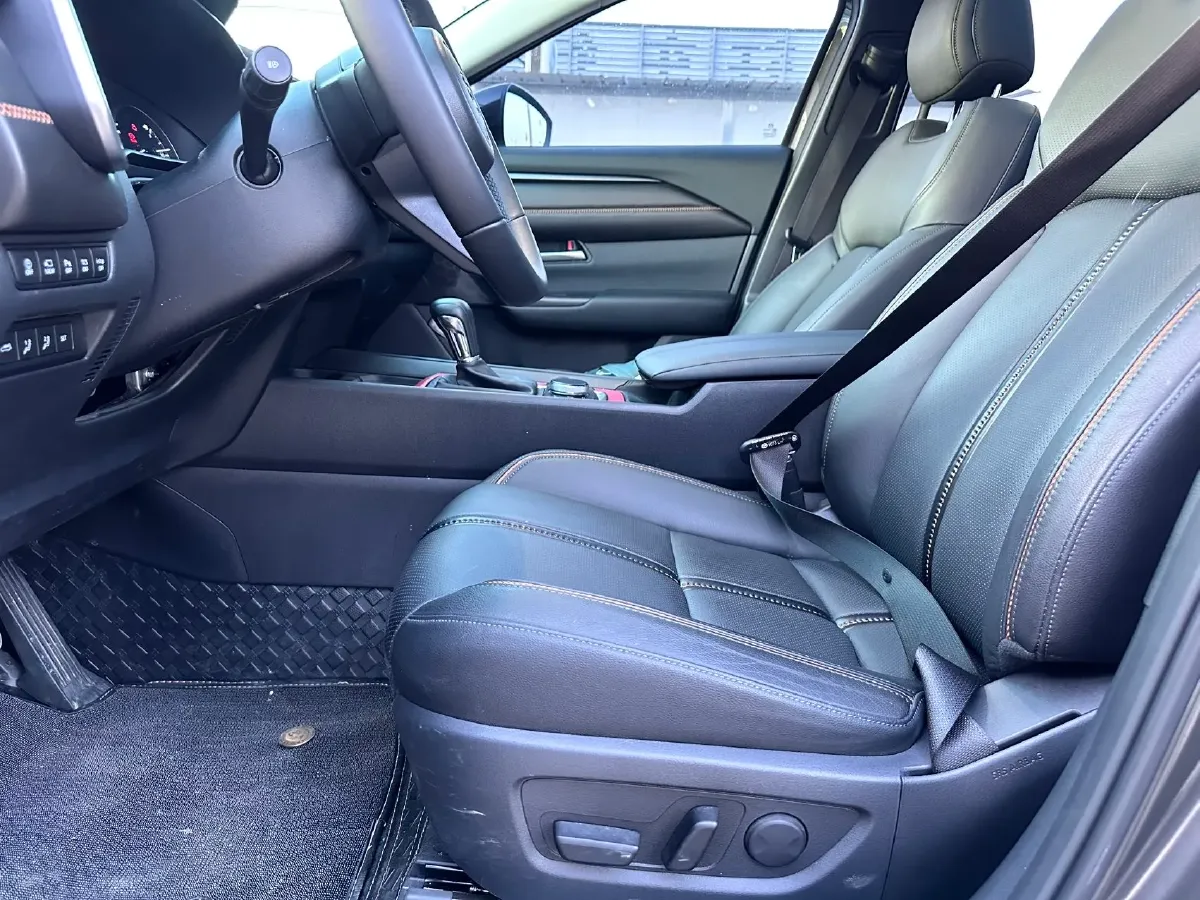 2023 Mazda CX-50 2.0L 155HP L4 6AT,autocango,china used car exporter,china ev exporter,chinese used car exporter,chinese used ev exporter