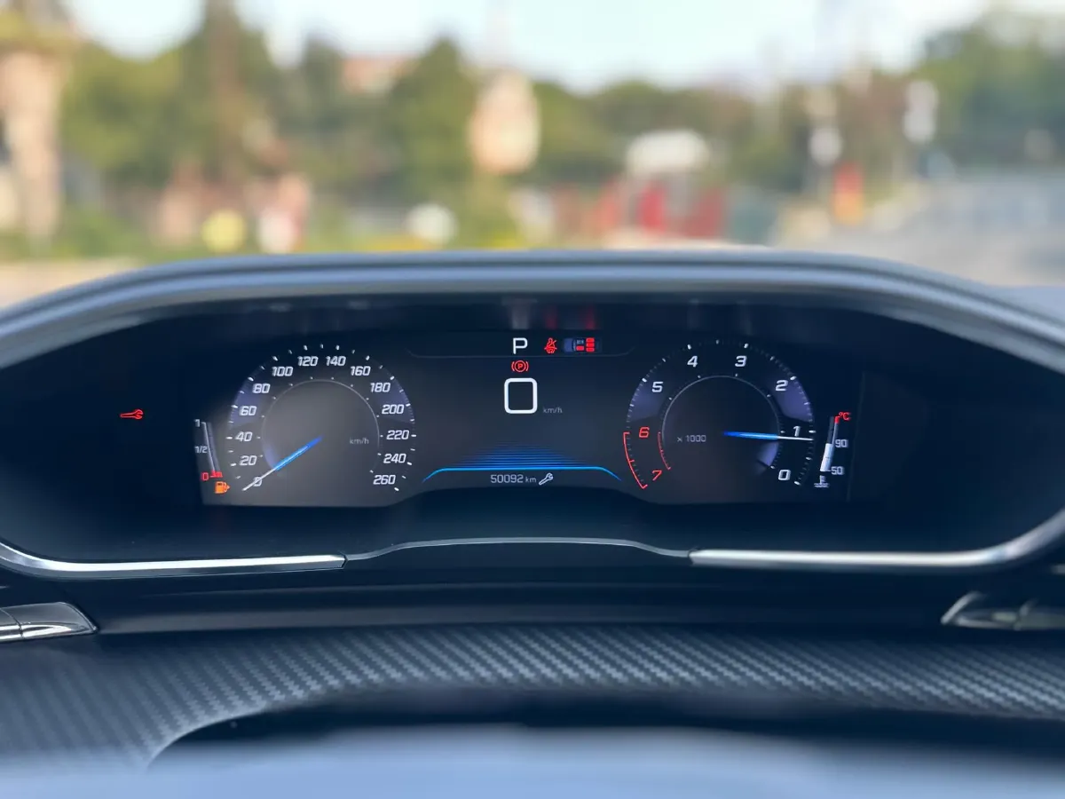 2021 Peugeot 508 1.8T 211HP L4 8AT,autocango,china used car exporter,china ev exporter,chinese used car exporter,chinese used ev exporter