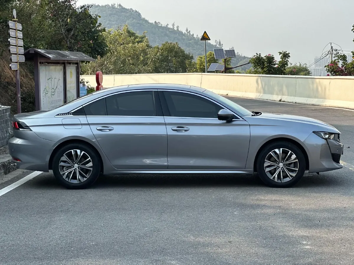 2021 Peugeot 508 1.8T 211HP L4 8AT,autocango,china used car exporter,china ev exporter,chinese used car exporter,chinese used ev exporter
