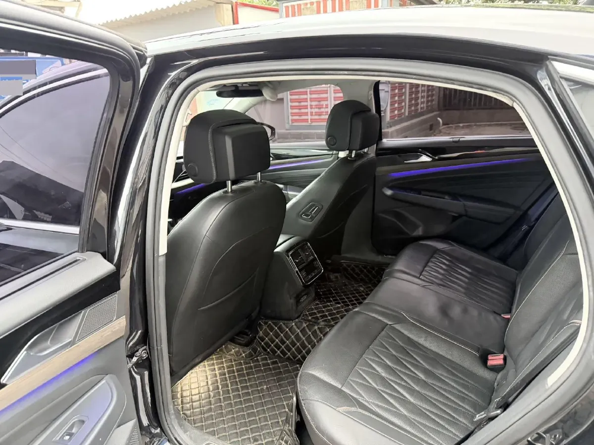 2020 Volkswagen Passat 2.0T 186HP L4 7DCT,autocango,china used car exporter,china ev exporter,chinese used car exporter,chinese used ev exporter