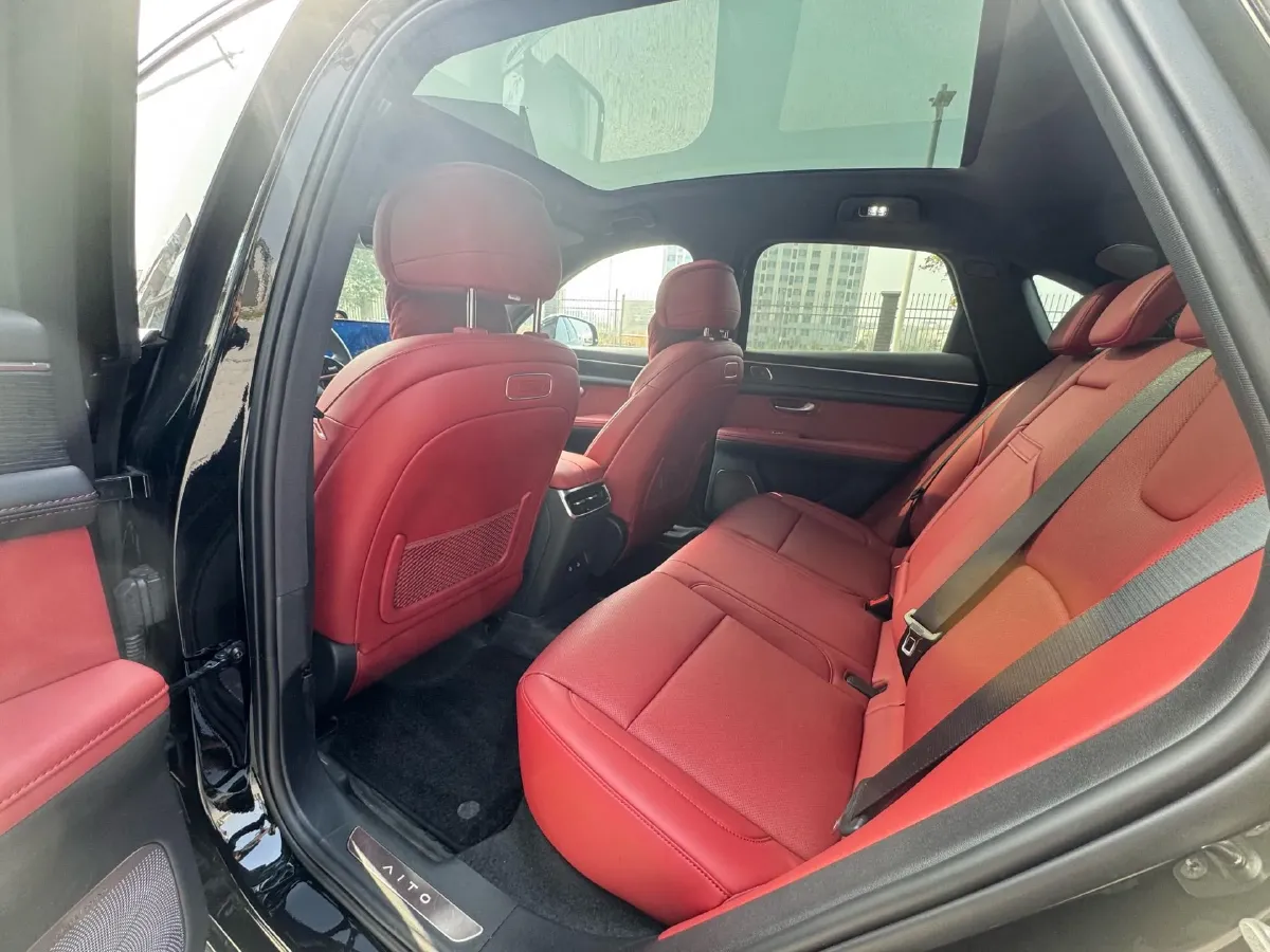 2025 AITO AITO M5 1.5T 152HP L4 REEV 42KWH,autocango,china used car exporter,china ev exporter,chinese used car exporter,chinese used ev exporter