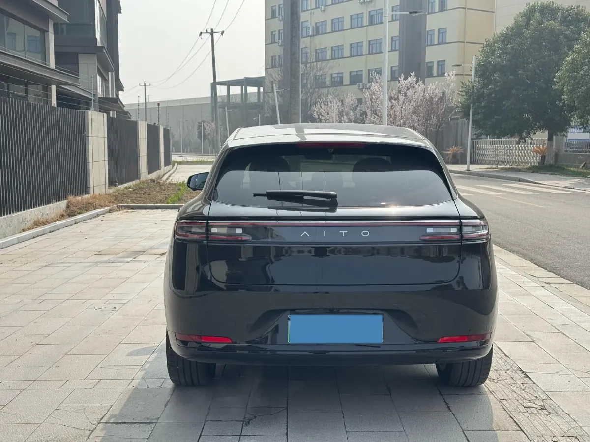2025 AITO AITO M5 1.5T 152HP L4 REEV 42KWH,autocango,china used car exporter,china ev exporter,chinese used car exporter,chinese used ev exporter