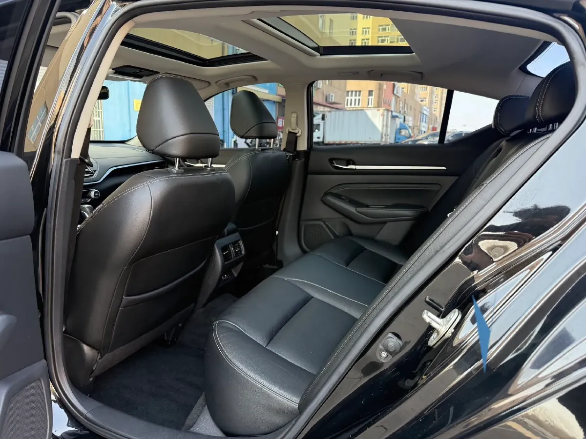 2020 Nissan Teana 2.0L 159HP L4 CVT,autocango,china used car exporter,china ev exporter,chinese used car exporter,chinese used ev exporter