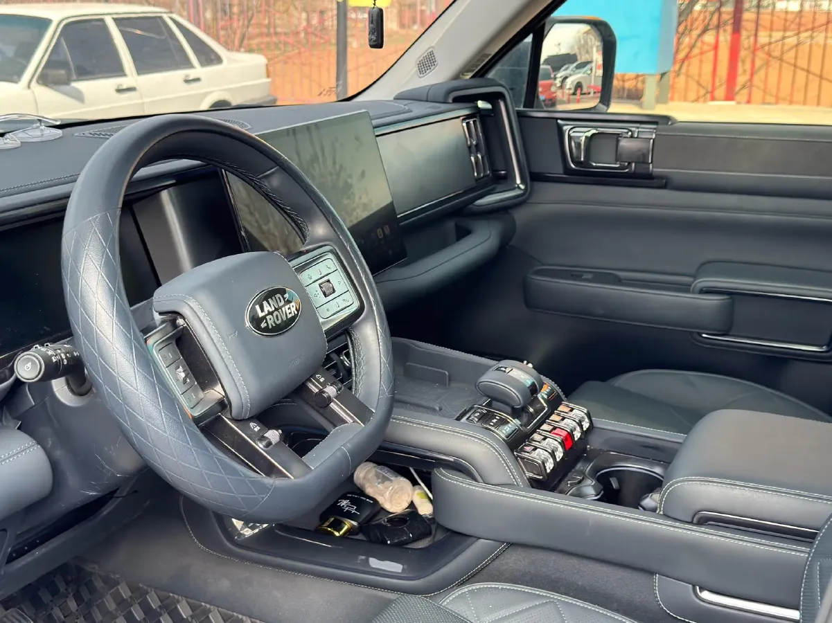 2023 FangChengBao Bao 5 1.5T 194HP L4 E-CVT PHEV 31.8KWH,autocango,china used car exporter,china ev exporter,chinese used car exporter,chinese used ev exporter