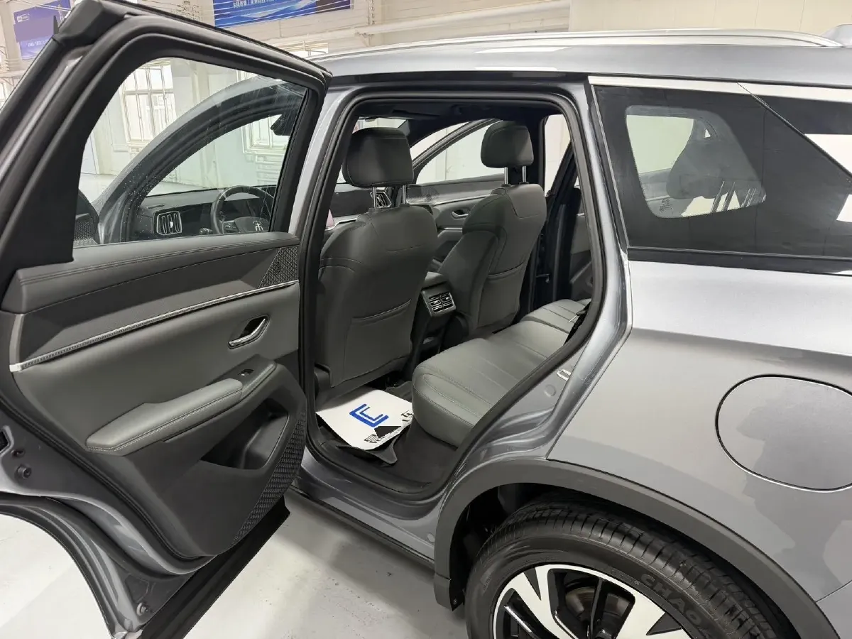 2025 BYD Song Pro 1.5L 101HP L4 E-CVT PHEV 18.3KWH,autocango,china used car exporter,china ev exporter,chinese used car exporter,chinese used ev exporter