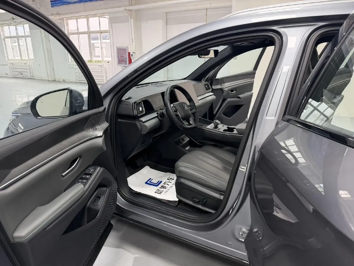 2025 BYD Song Pro 1.5L 101HP L4 E-CVT PHEV 18.3KWH,autocango,china used car exporter,china ev exporter,chinese used car exporter,chinese used ev exporter