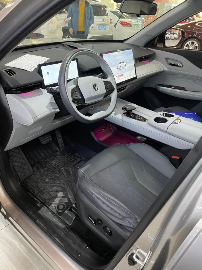 2024 ChangAn UNI-Z 1.5L 98HP L4 E-CVT PHEV 18.4KWH,autocango,china used car exporter,china ev exporter,chinese used car exporter,chinese used ev exporter