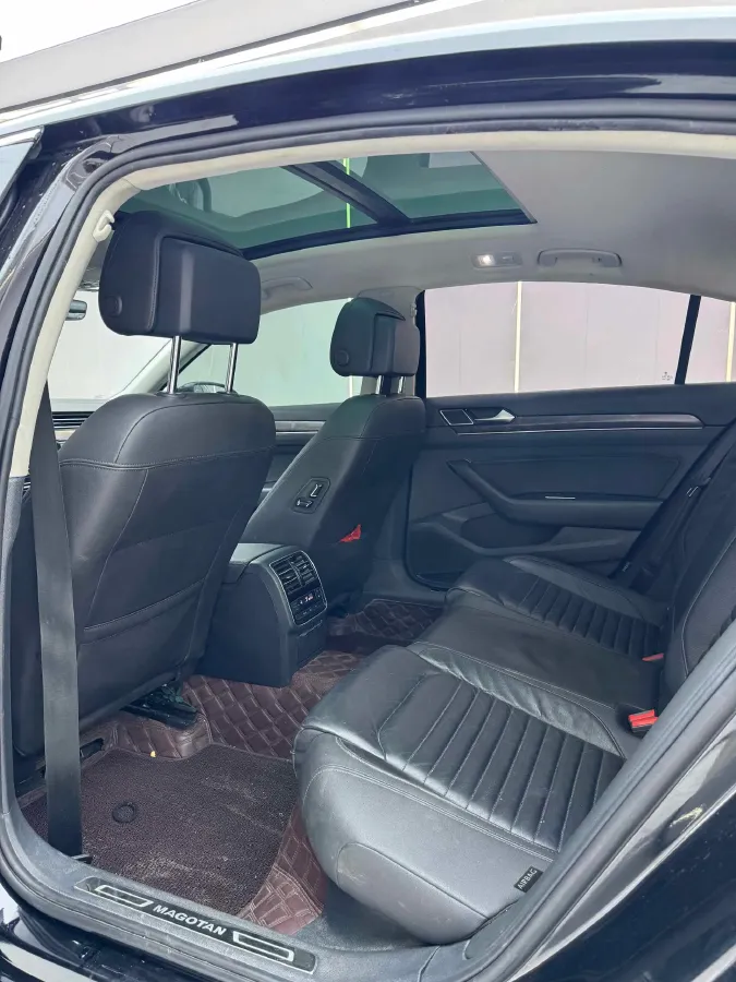 2019 Chevrolet Malibu XL 2.0T 241HP L4 9AT,autocango,china used car exporter,china ev exporter,chinese used car exporter,chinese used ev exporter