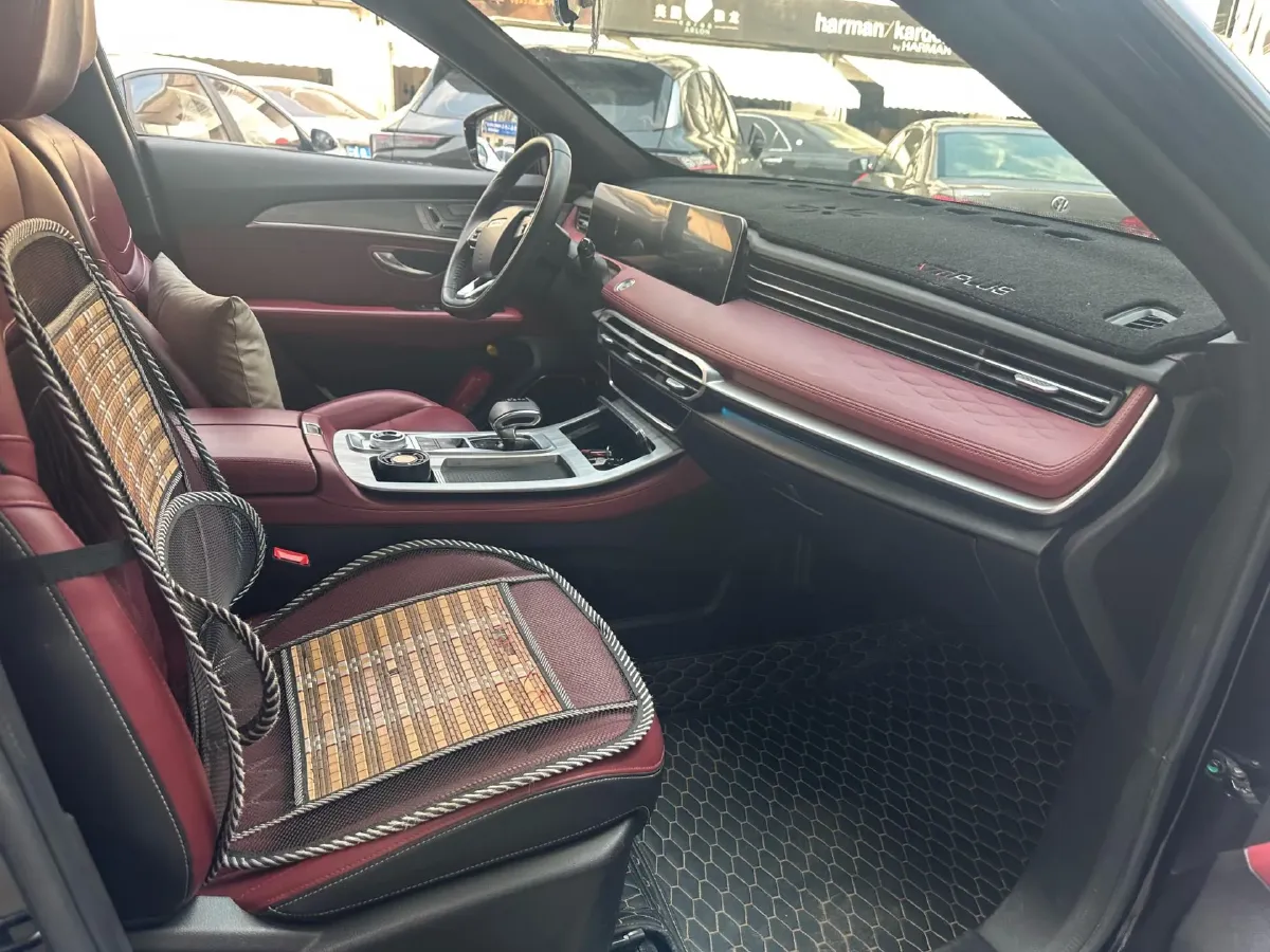 2023 ChangAn Oshan X7 Plus 1.5T 188HP L4 7DCT,autocango,china used car exporter,china ev exporter,chinese used car exporter,chinese used ev exporter