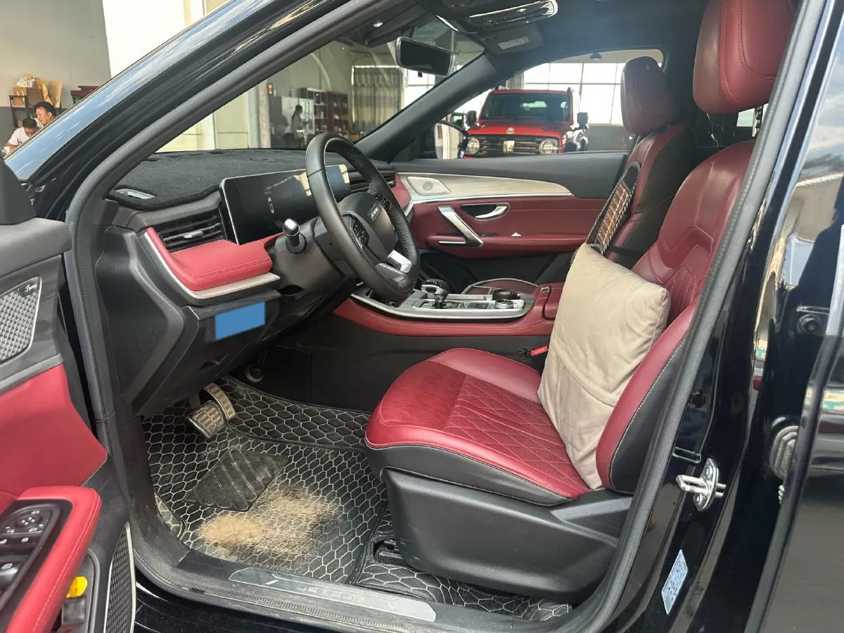 2023 ChangAn Oshan X7 Plus 1.5T 188HP L4 7DCT,autocango,china used car exporter,china ev exporter,chinese used car exporter,chinese used ev exporter