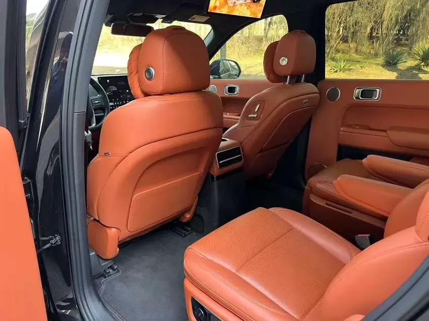 2022 Li L9 Range Extended 154HP REEV 42.6KWH,autocango,china used car exporter,china ev exporter,chinese used car exporter,chinese used ev exporter