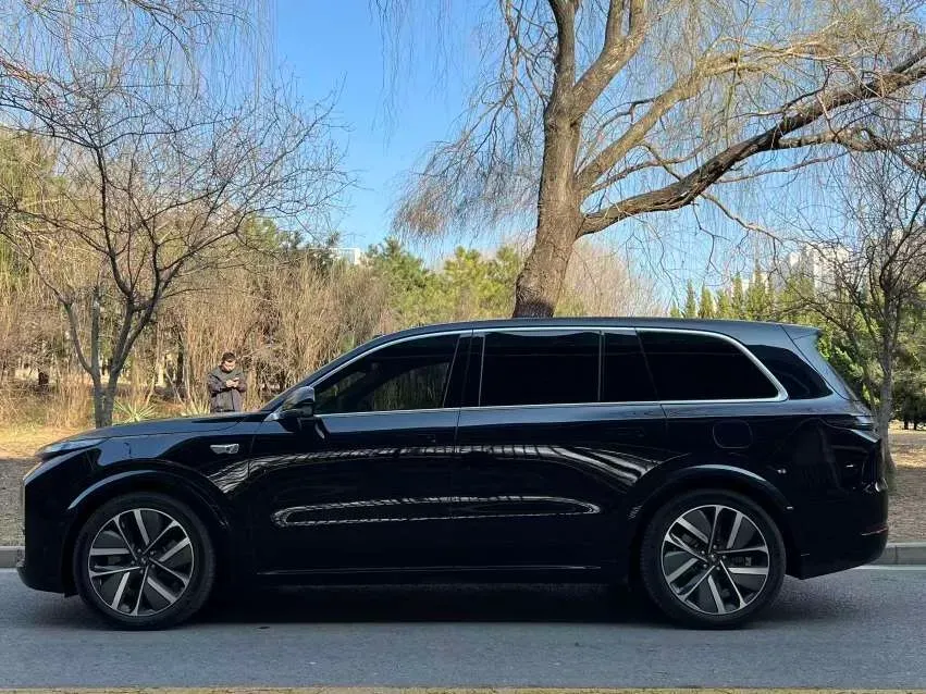 2022 Li L9 Range Extended 154HP REEV 42.6KWH,autocango,china used car exporter,china ev exporter,chinese used car exporter,chinese used ev exporter