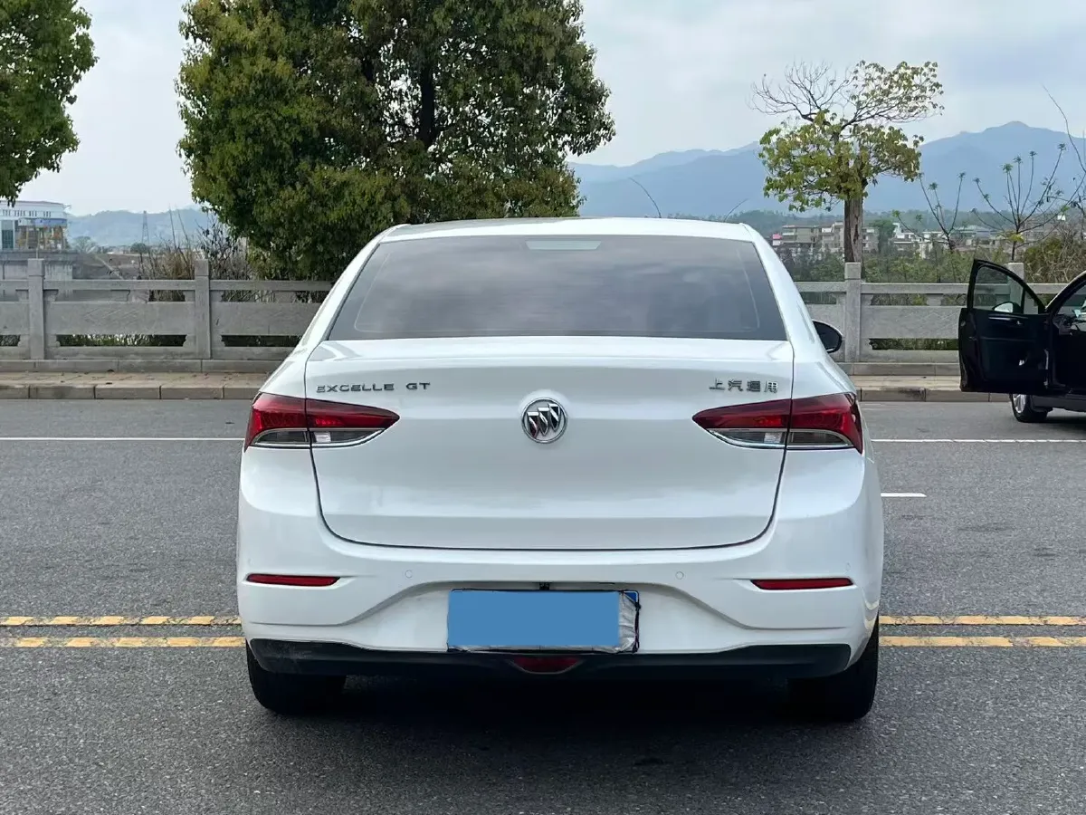 2021 Buick Excelle 1.5L 113HP L4 6AT,autocango,china used car exporter,china ev exporter,chinese used car exporter,chinese used ev exporter