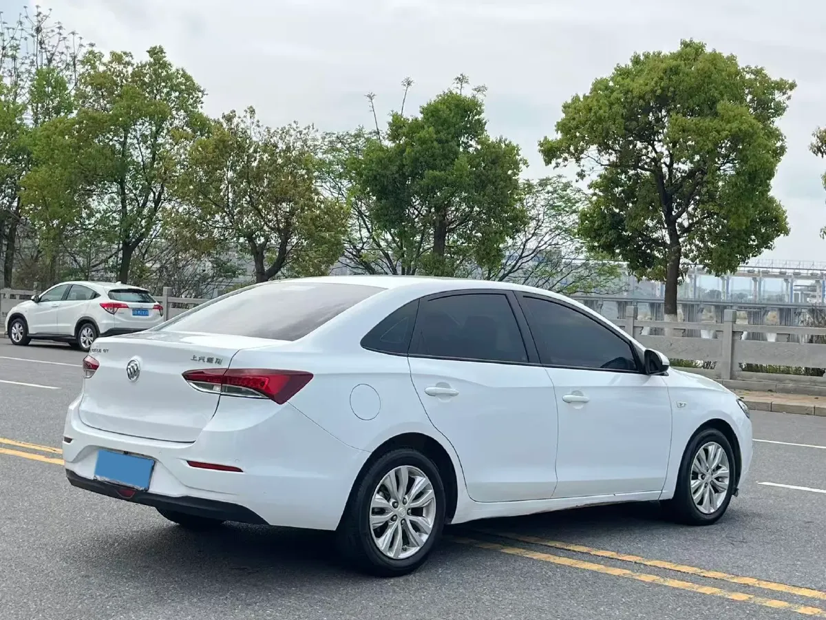 2021 Buick Excelle 1.5L 113HP L4 6AT,autocango,china used car exporter,china ev exporter,chinese used car exporter,chinese used ev exporter