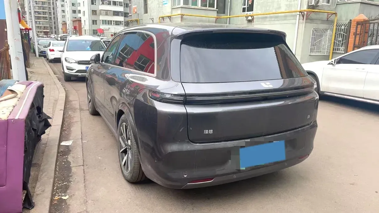 2023 Li L8 Range Extended 154HP REEV 40.9KWH,autocango,china used car exporter,china ev exporter,chinese used car exporter,chinese used ev exporter
