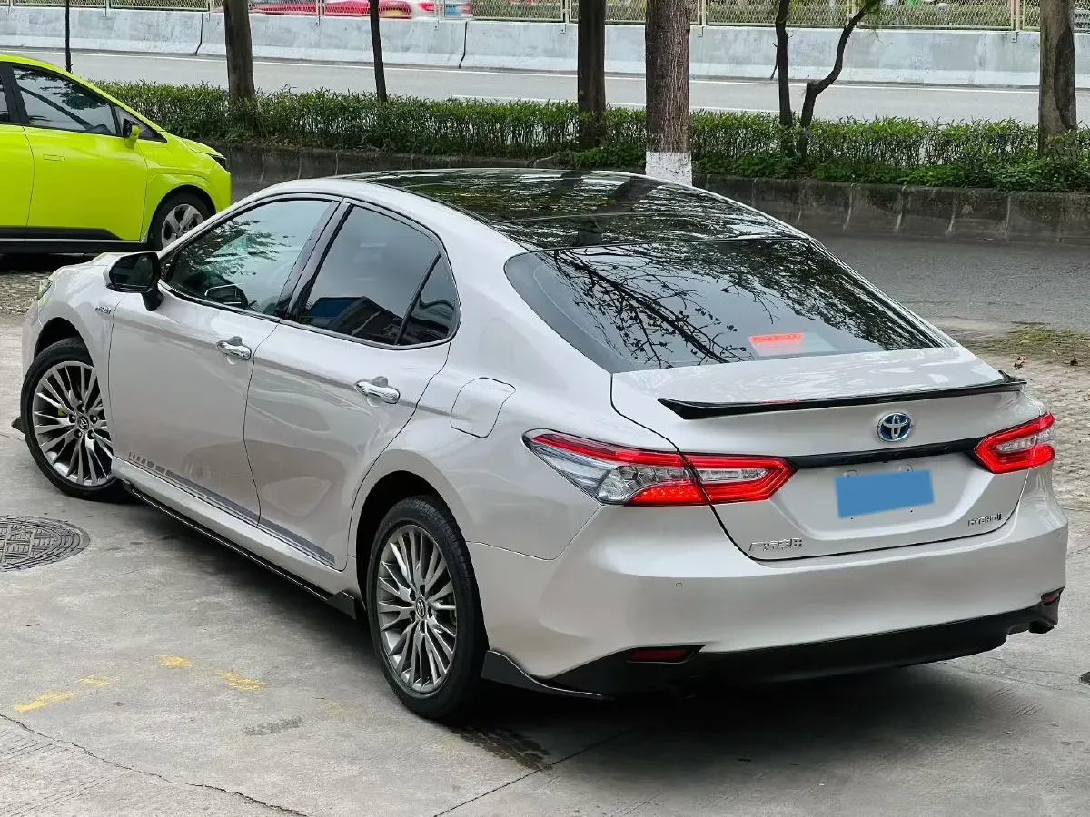 2021 Toyota Camry 2.5L 178HP L4 E-CVT Hybrid,autocango,china used car exporter,china ev exporter,chinese used car exporter,chinese used ev exporter