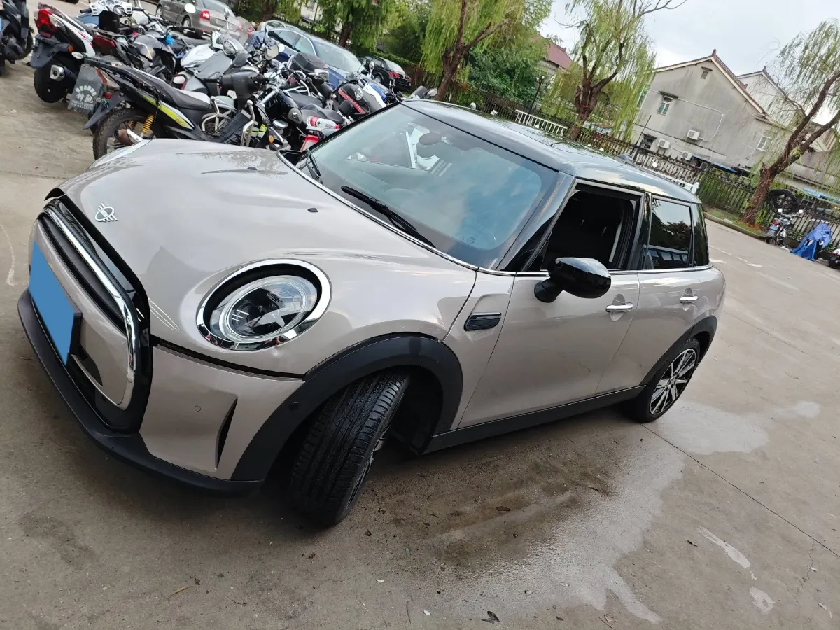 2022 MINI MINI 1.5T 136HP L3 7DCT,autocango,china used car exporter,china ev exporter,chinese used car exporter,chinese used ev exporter