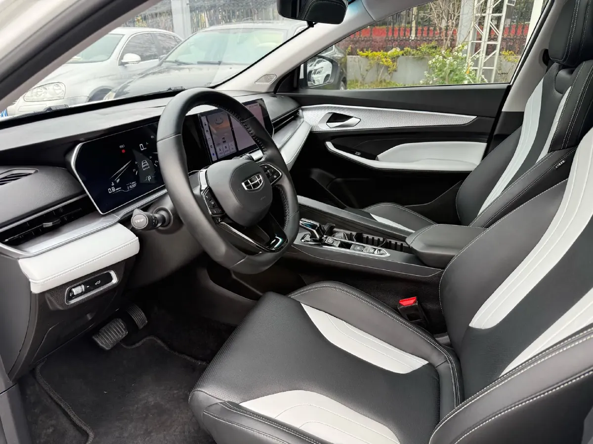 2024 Geely Binray 1.5T 181HP L4 7DCT,autocango,china used car exporter,china ev exporter,chinese used car exporter,chinese used ev exporter