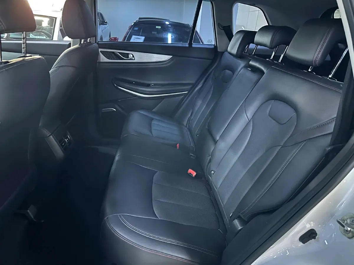 2020 ChangAn CS75 1.5T 178HP L4 7DCT,autocango,china used car exporter,china ev exporter,chinese used car exporter,chinese used ev exporter