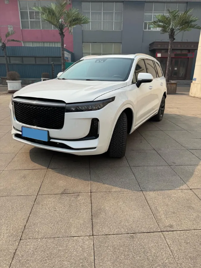 2020 Li ONE Range Extended 131HP REEV 40.5KWH,autocango,china used car exporter,china ev exporter,chinese used car exporter,chinese used ev exporter