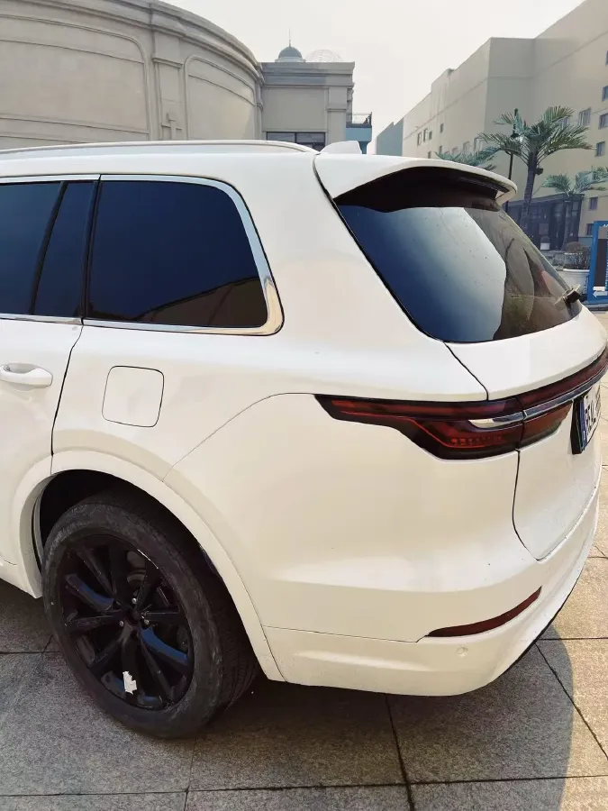 2020 Li ONE Range Extended 131HP REEV 40.5KWH,autocango,china used car exporter,china ev exporter,chinese used car exporter,chinese used ev exporter