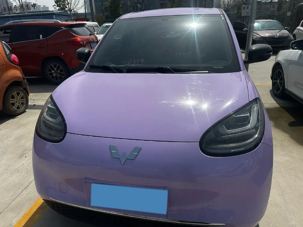 2023 WuLing BinGuo BEV 31.9KWH,autocango,china used car exporter,china ev exporter,chinese used car exporter,chinese used ev exporter