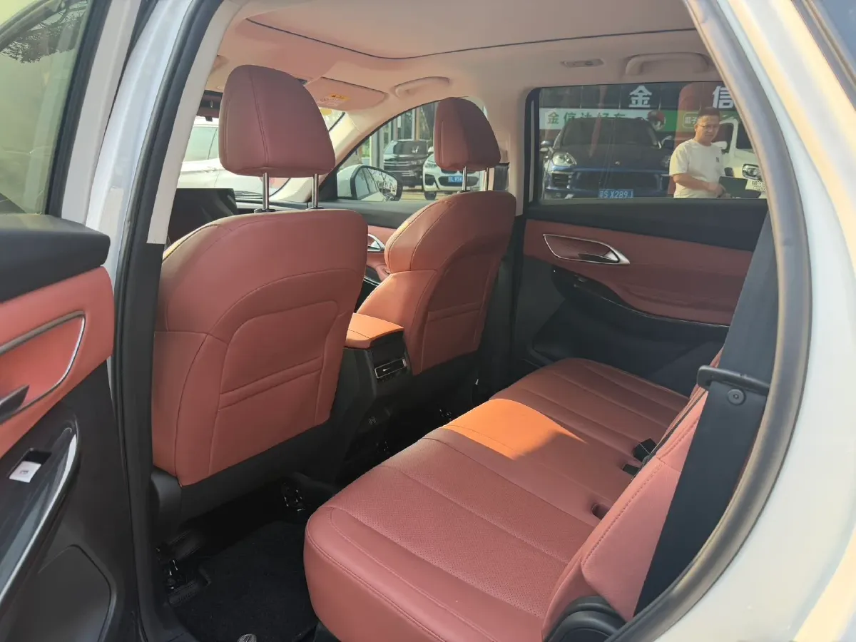 2026 ChangAn CS75 1.5T 192HP L4 7DCT,autocango,china used car exporter,china ev exporter,chinese used car exporter,chinese used ev exporter