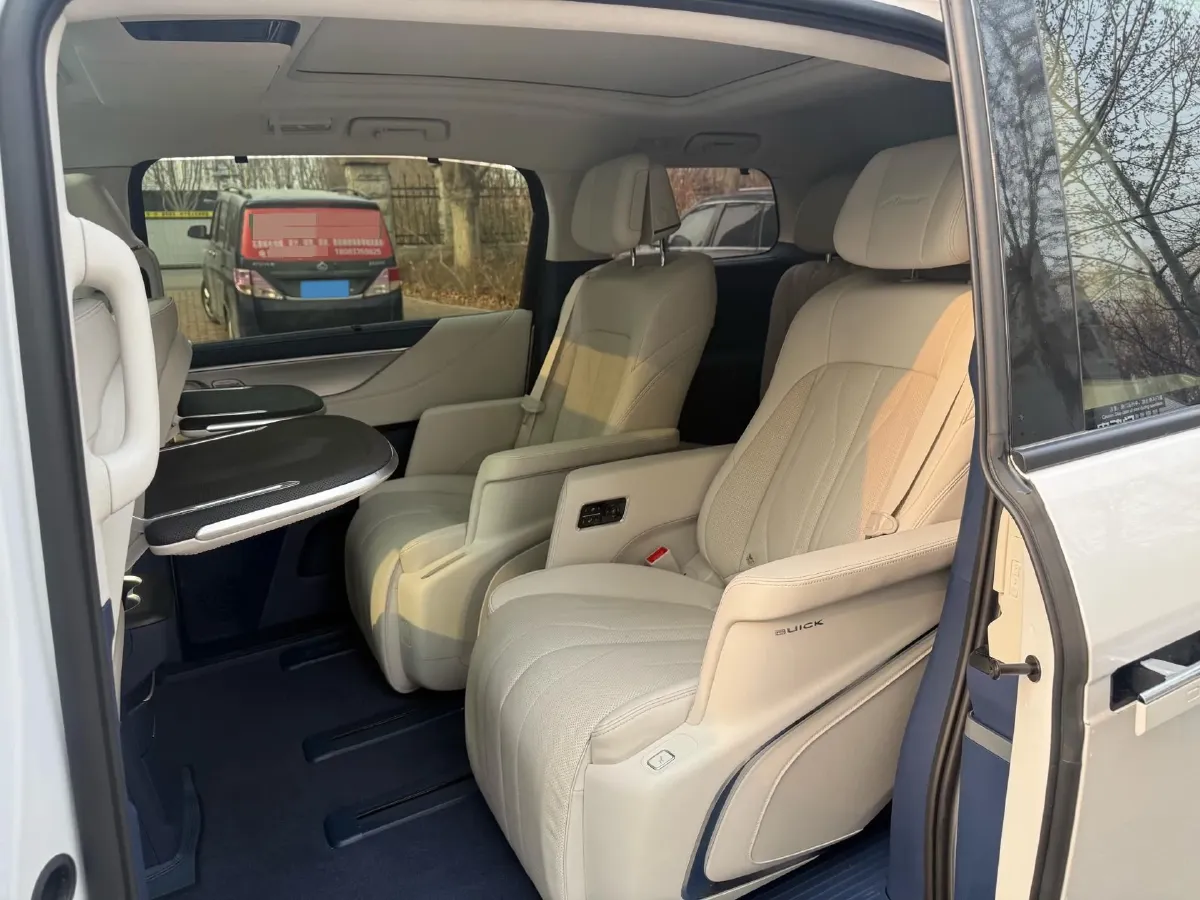 2024 Buick GL8 1.5T 180HP L4 2DHT PHEV 24.4KWH,autocango,china used car exporter,china ev exporter,chinese used car exporter,chinese used ev exporter