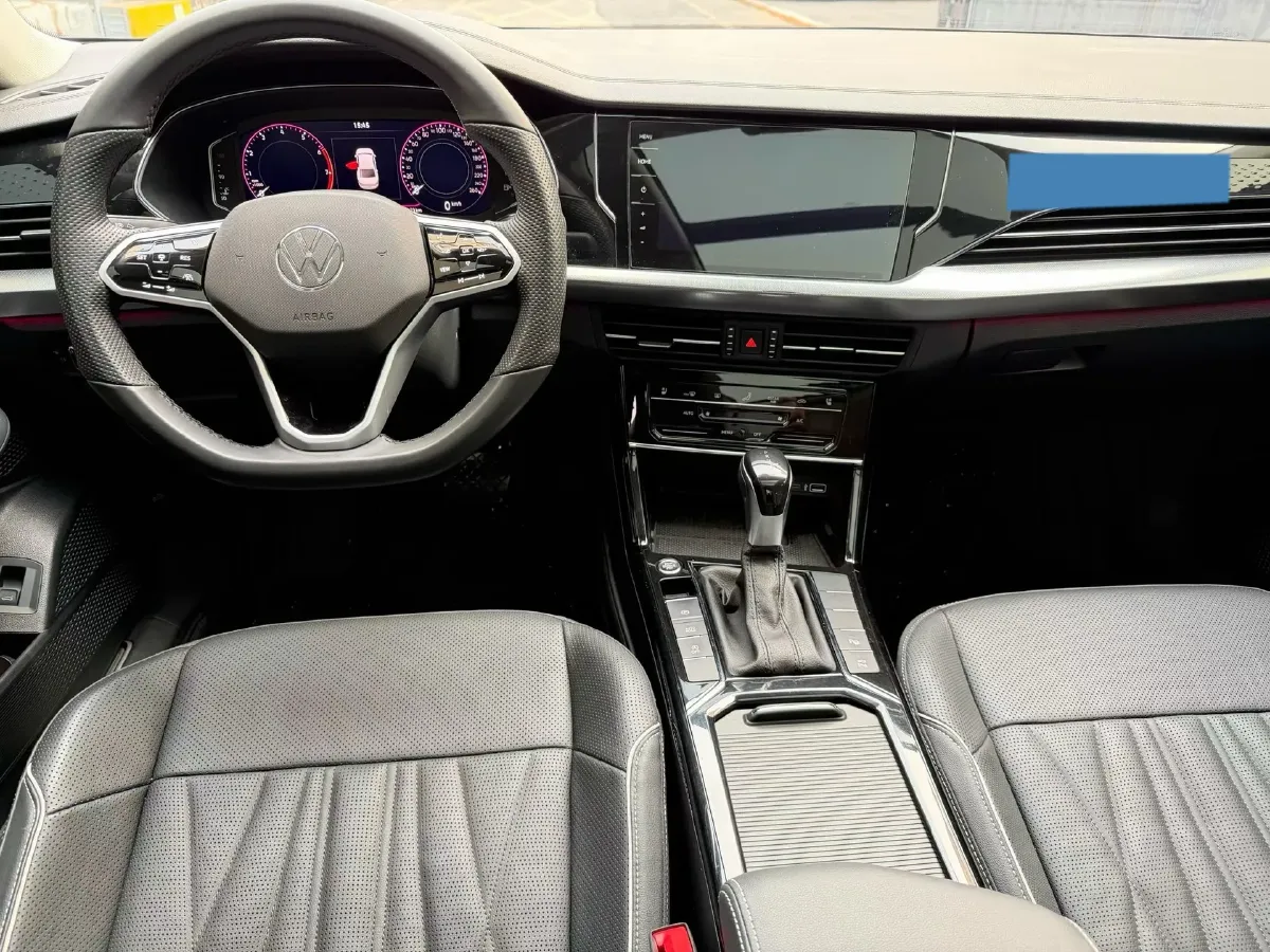 2023 Volkswagen Passat 2.0T 186HP L4 7DCT,autocango,china used car exporter,china ev exporter,chinese used car exporter,chinese used ev exporter