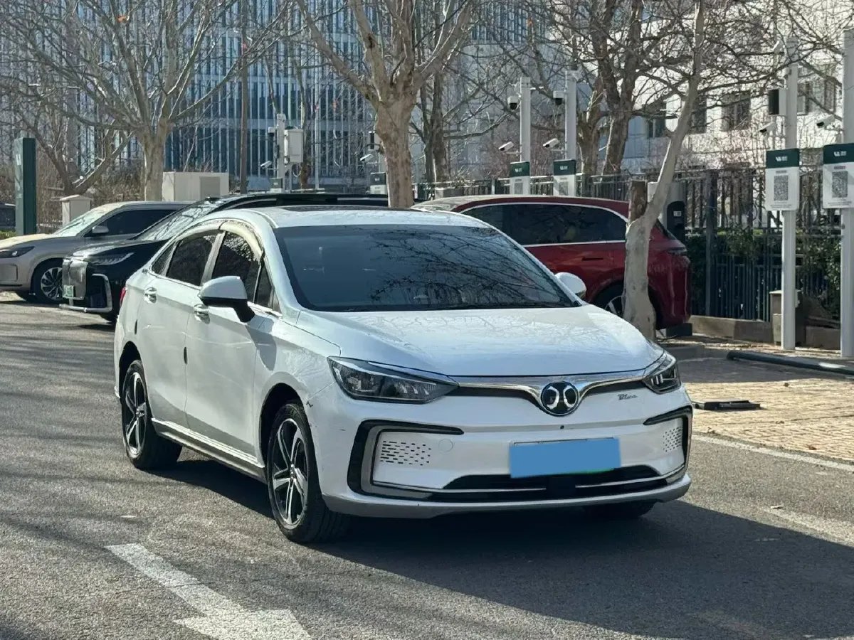2018 BeiJing Auto EU5 BEV 53.66KWH,autocango,china used car exporter,china ev exporter,chinese used car exporter,chinese used ev exporter
