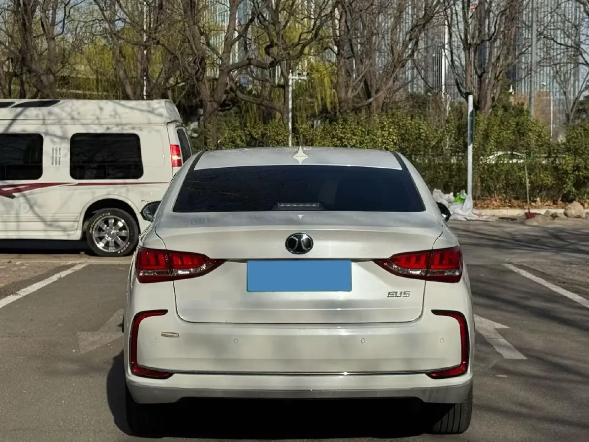 2018 BeiJing Auto EU5 BEV 53.66KWH,autocango,china used car exporter,china ev exporter,chinese used car exporter,chinese used ev exporter