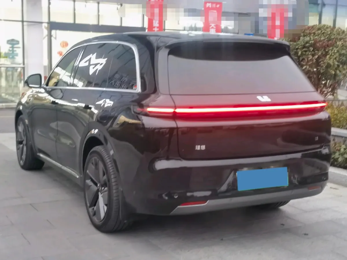 2025 Li L8 Range Extended 154HP REEV,autocango,china used car exporter,china ev exporter,chinese used car exporter,chinese used ev exporter