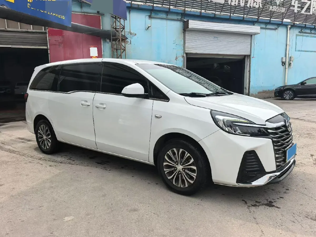 2021 Buick GL8 2.0T 237HP L4 9AT,autocango,china used car exporter,china ev exporter,chinese used car exporter,chinese used ev exporter