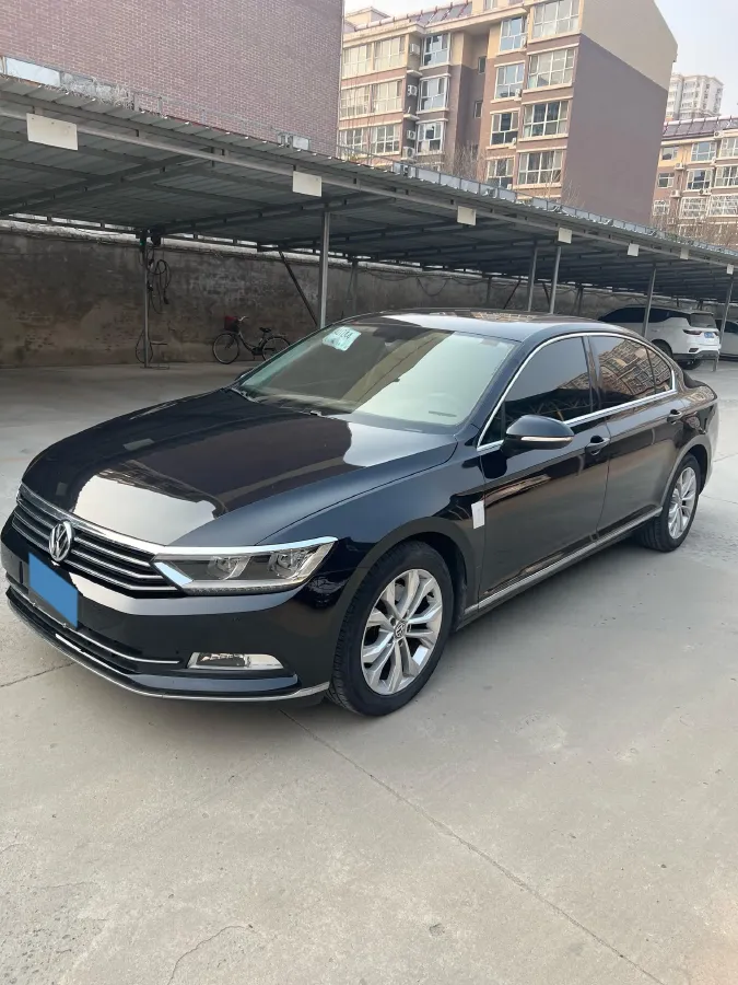2019 Volkswagen Magotan 2.0T 186HP L4 7DCT,autocango,china used car exporter,china ev exporter,chinese used car exporter,chinese used ev exporter
