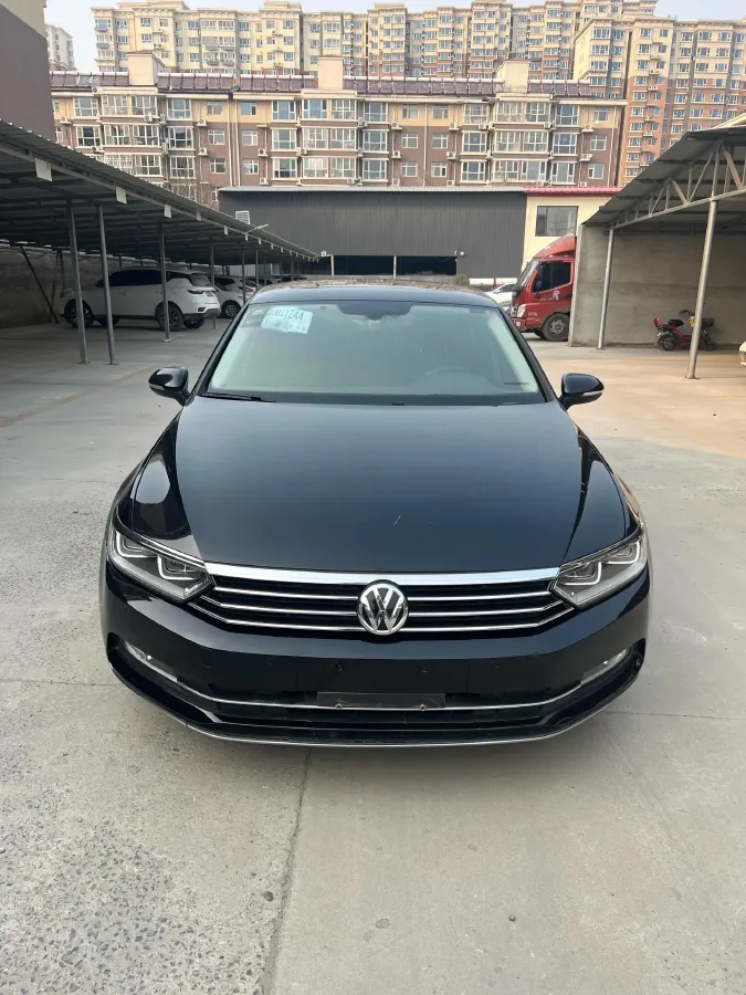 2019 Volkswagen Magotan 2.0T 186HP L4 7DCT,autocango,china used car exporter,china ev exporter,chinese used car exporter,chinese used ev exporter