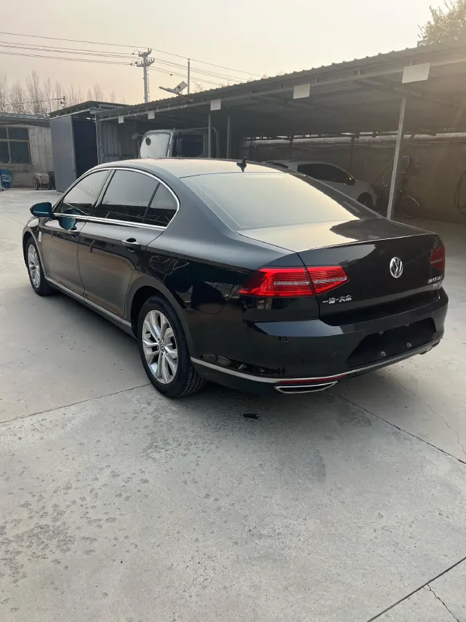2019 Volkswagen Magotan 2.0T 186HP L4 7DCT,autocango,china used car exporter,china ev exporter,chinese used car exporter,chinese used ev exporter