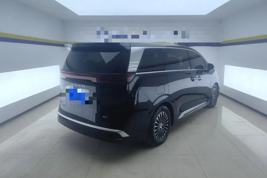 2024 Denza D9 1.5T 139HP L4 E-CVT PHEV 40KWH,autocango,china used car exporter,china ev exporter,chinese used car exporter,chinese used ev exporter