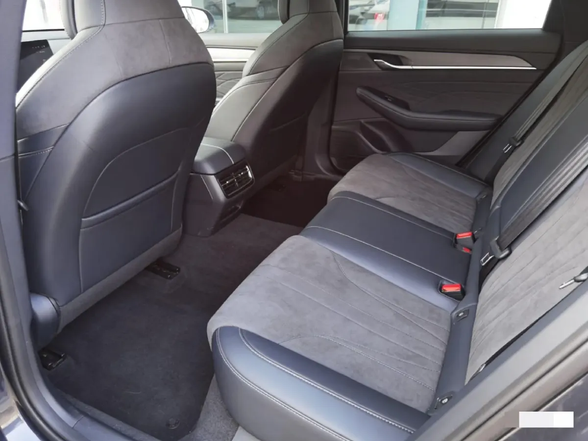 2024 Deepal L07 1.5L 98HP L4 REEV 28.39KWH,autocango,china used car exporter,china ev exporter,chinese used car exporter,chinese used ev exporter