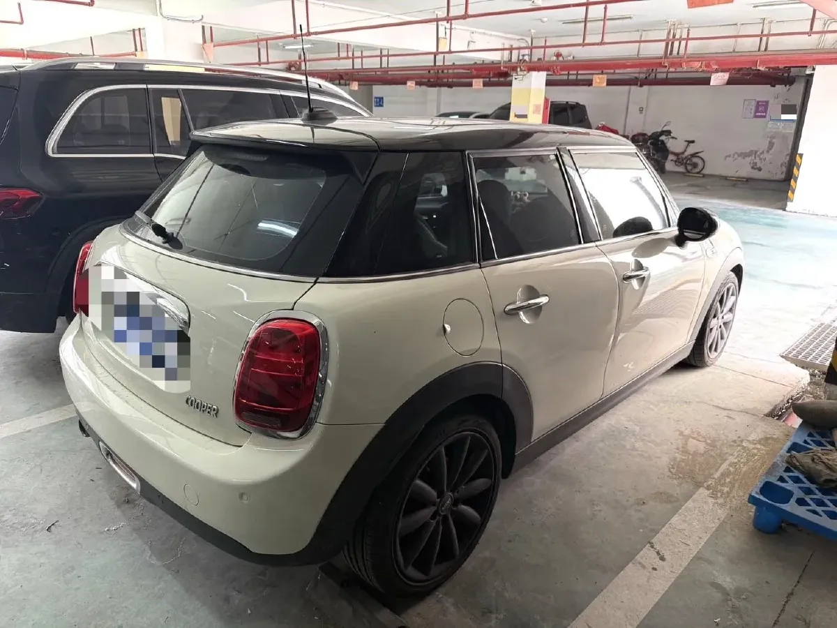 2018 MINI MINI 1.5T 136HP L3 6AT,autocango,china used car exporter,china ev exporter,chinese used car exporter,chinese used ev exporter