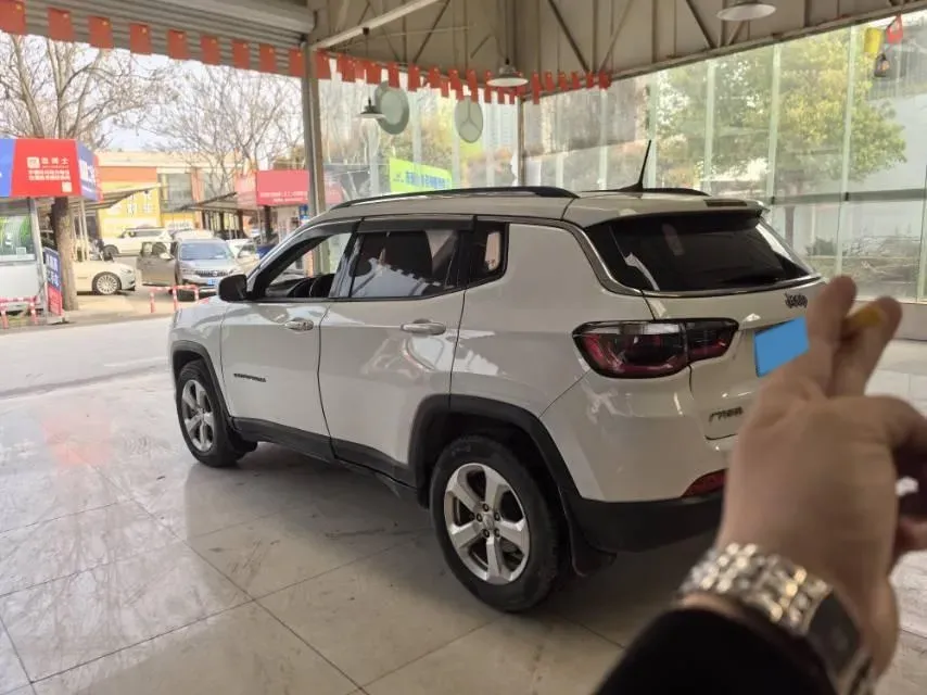 2019 Jeep Compass 1.4T 165HP L4 7DCT,autocango,china used car exporter,china ev exporter,chinese used car exporter,chinese used ev exporter