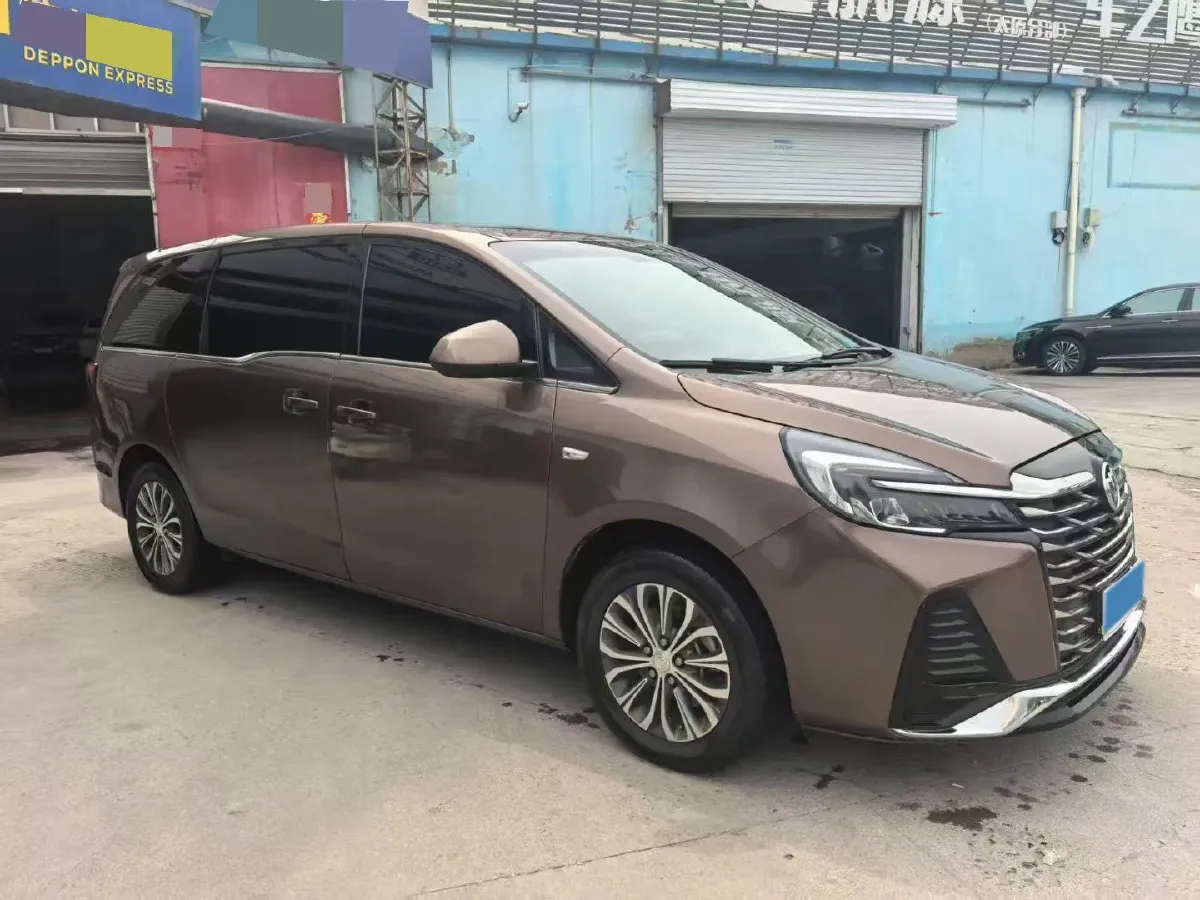 2021 Buick GL8 2.0T 237HP L4 9AT,autocango,china used car exporter,china ev exporter,chinese used car exporter,chinese used ev exporter