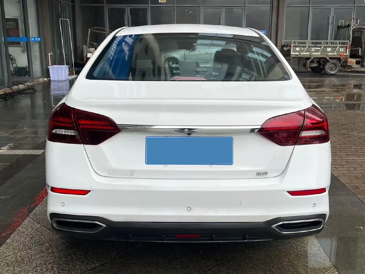 2021 BaoJun 530 1.5T 147HP L4 CVT,autocango,china used car exporter,china ev exporter,chinese used car exporter,chinese used ev exporter