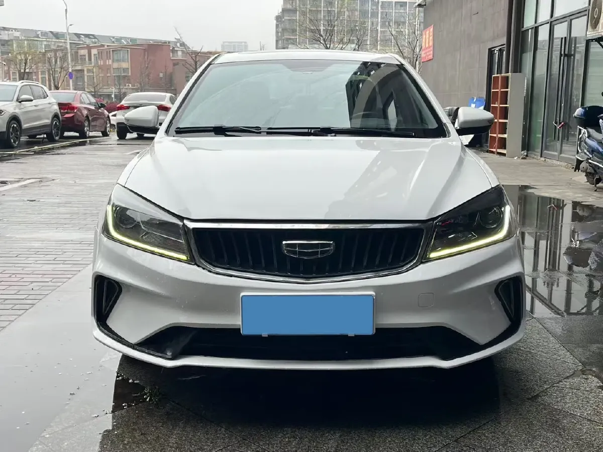 2021 BaoJun 530 1.5T 147HP L4 CVT,autocango,china used car exporter,china ev exporter,chinese used car exporter,chinese used ev exporter