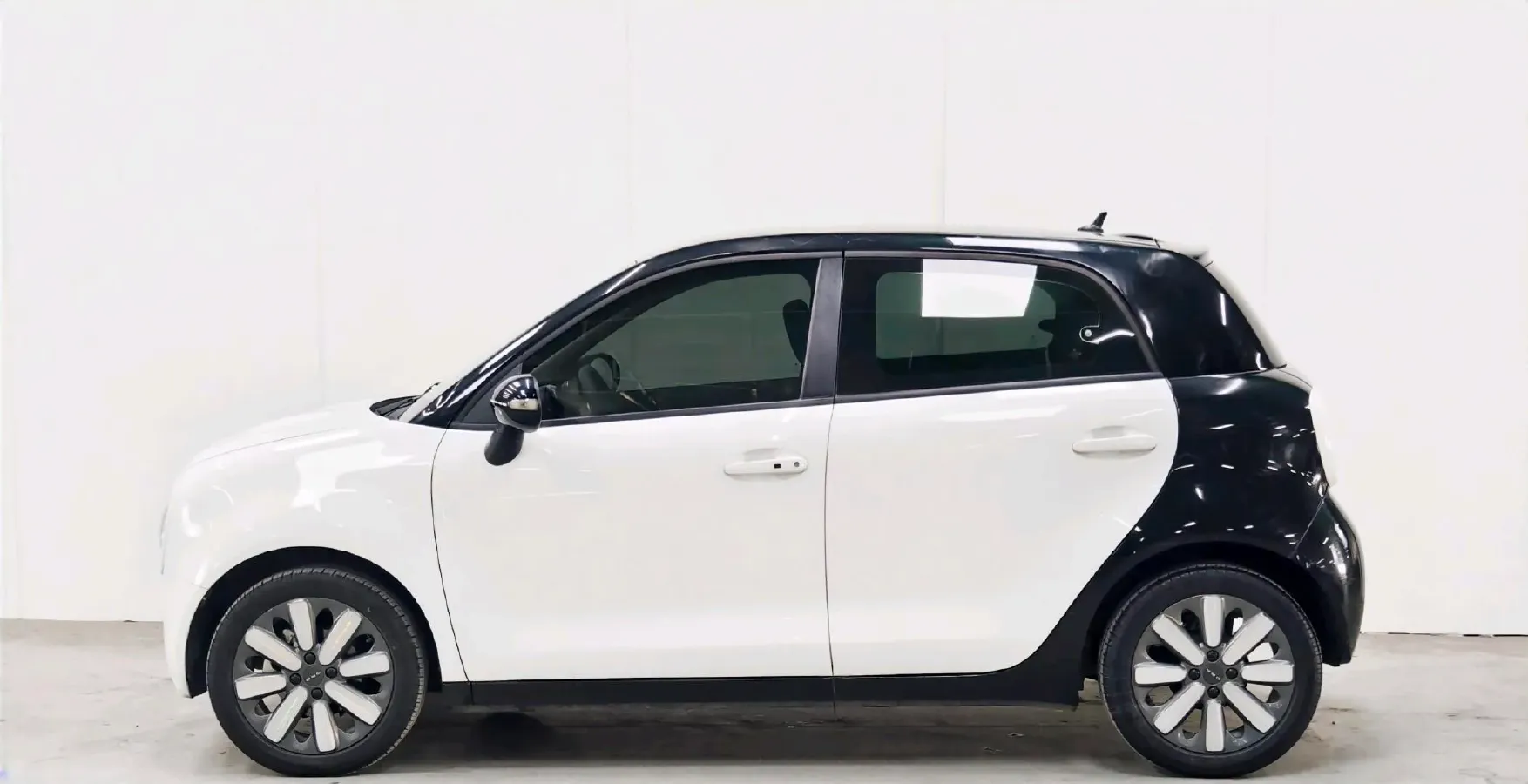 2021 Ora BlackCat BEV 33KWH,autocango,china used car exporter,china ev exporter,chinese used car exporter,chinese used ev exporter