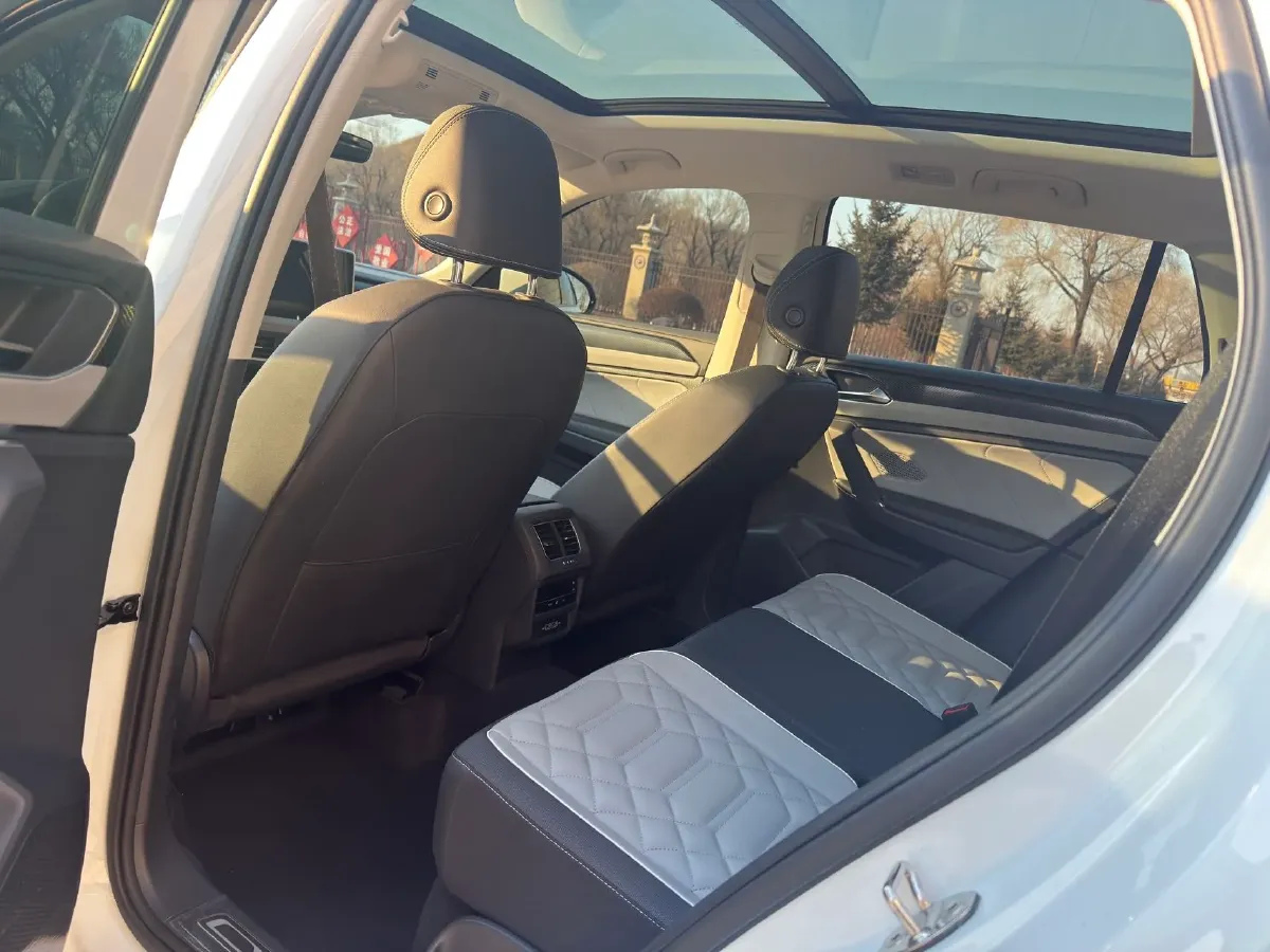 2023 Volkswagen Tayron 1.4T 150HP L4 7DCT,autocango,china used car exporter,china ev exporter,chinese used car exporter,chinese used ev exporter