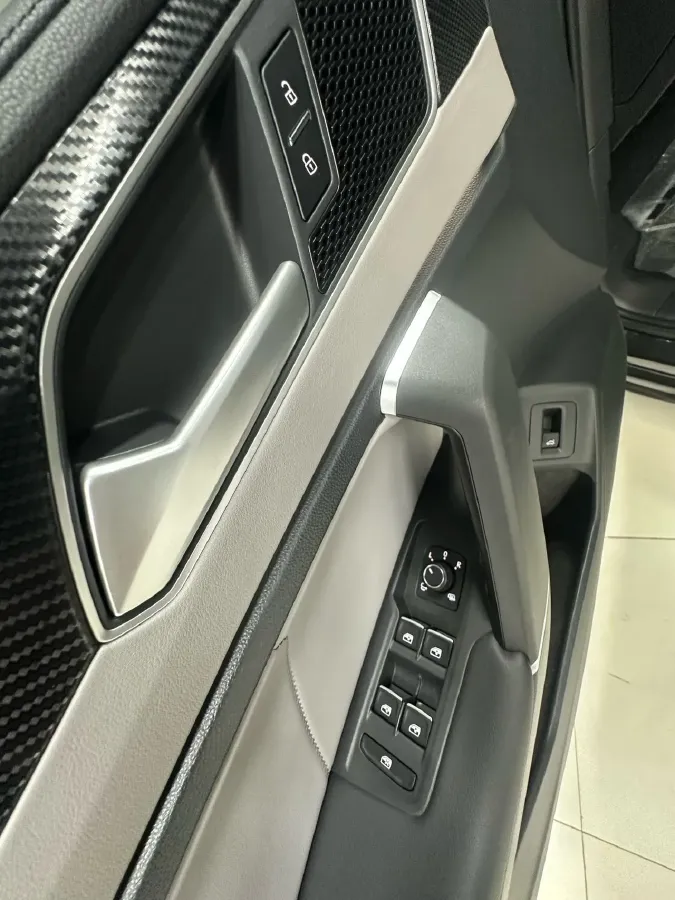 2023 Volkswagen Tayron 1.4T 150HP L4 7DCT,autocango,china used car exporter,china ev exporter,chinese used car exporter,chinese used ev exporter