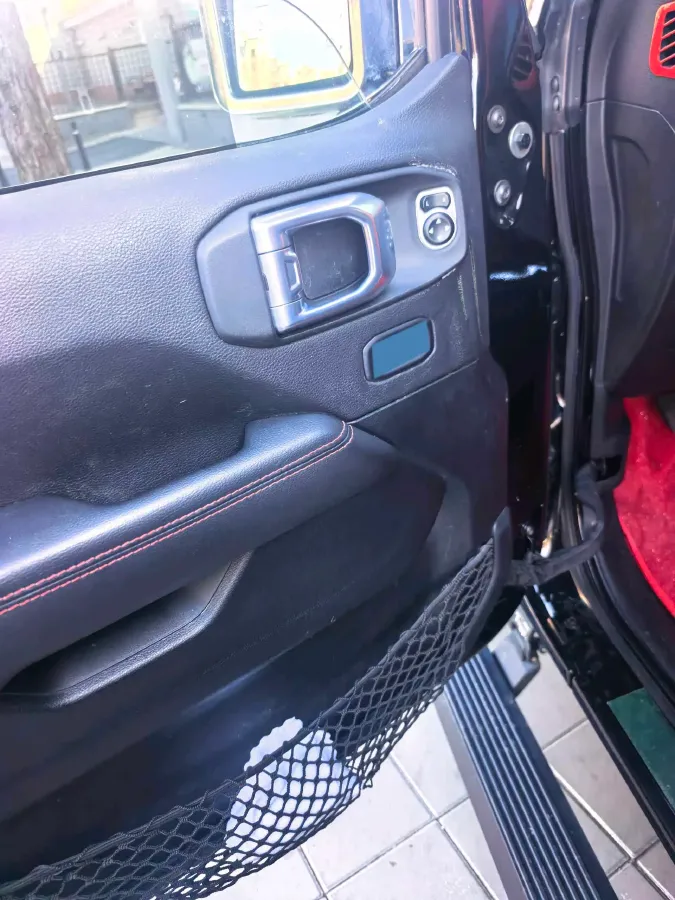 2021 Jeep Wrangler 2.0T 266HP L4 8AT,autocango,china used car exporter,china ev exporter,chinese used car exporter,chinese used ev exporter